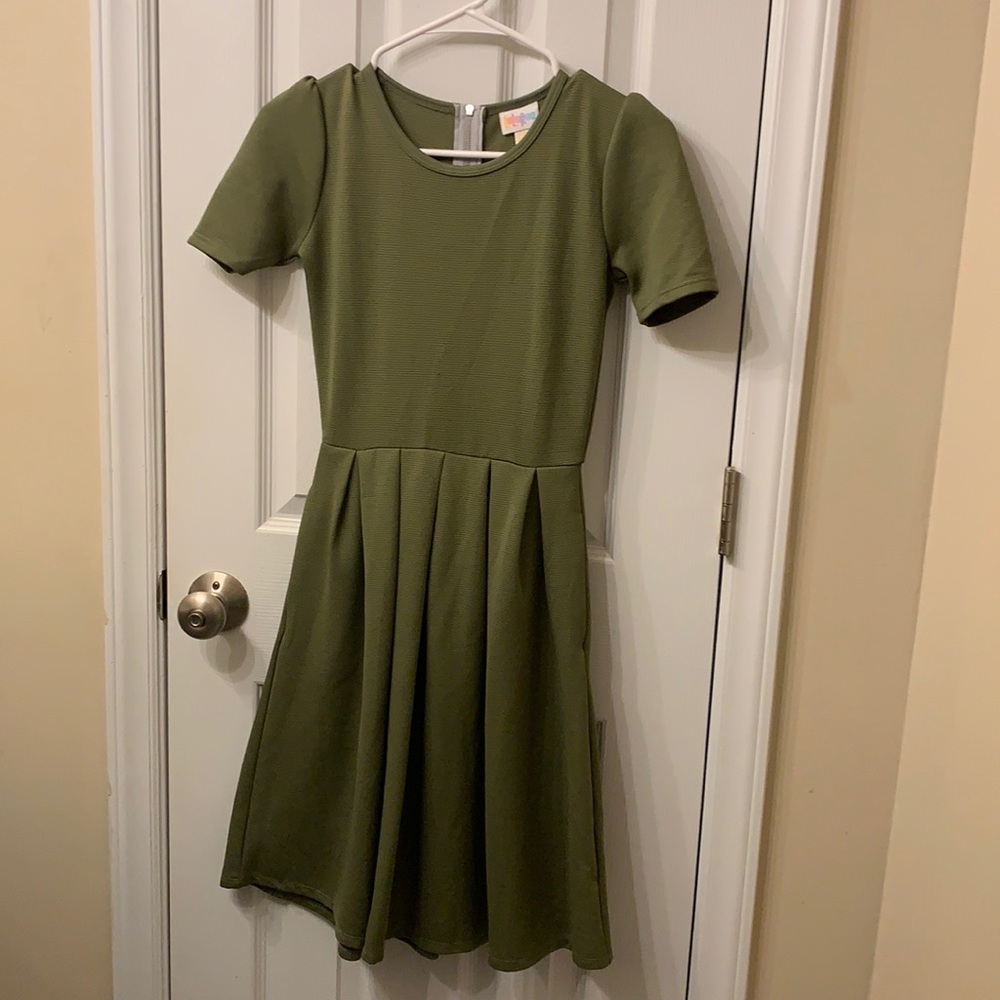 LuLaRoe Amelia Dress